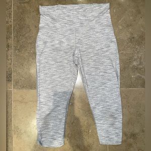 lululemon cropped leggings